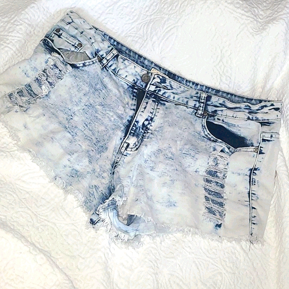 Acid Wash Cut Off Shorts